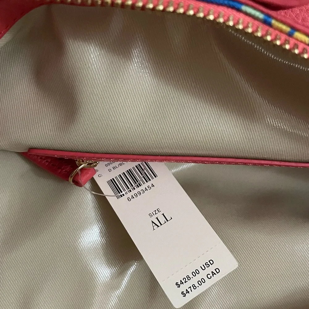 NWT Pencil & Paper Co. x Neely & Chloe Weekender Bag - Picture 3 of 6